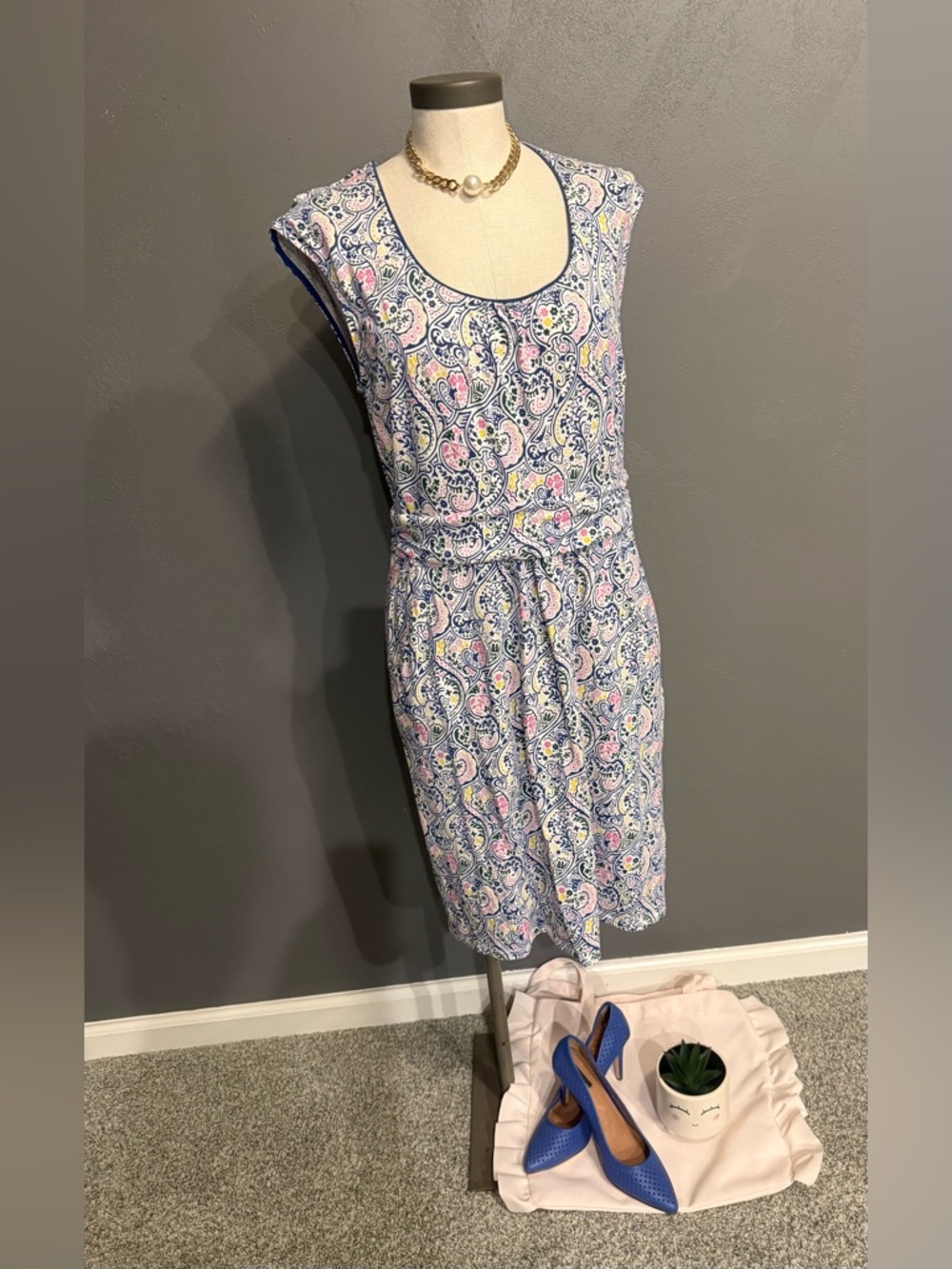 Boden Blue Paisley Scoop-Neck Tie-Waist Midi Dress